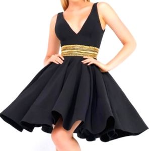 Ieena by Mac Duggal black cocktail mini dress